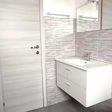 Tobia Holiday home *