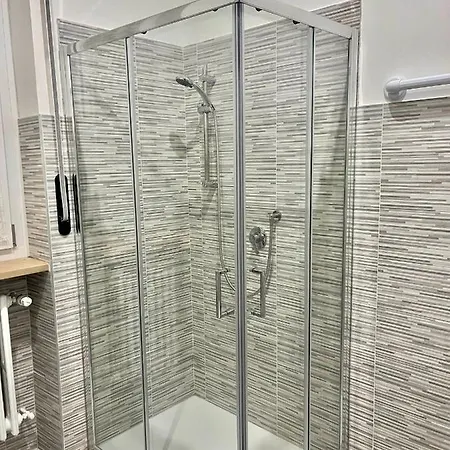 Дом отдыха Tomy Centro *